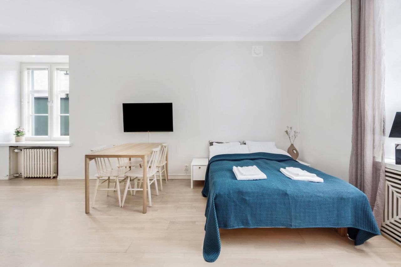 Wehost Modern Scandinavian Studio In Trendy Kallio Helsinki Exterior photo